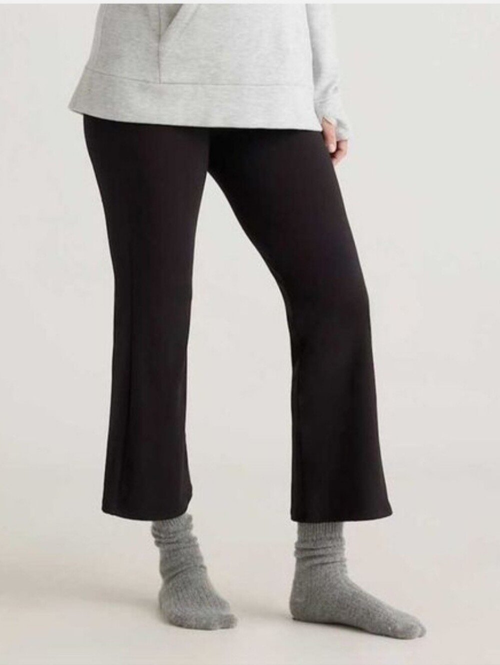 Quince Women's Bamboo Jersey Maternity Crop Flare Pants Black Size L